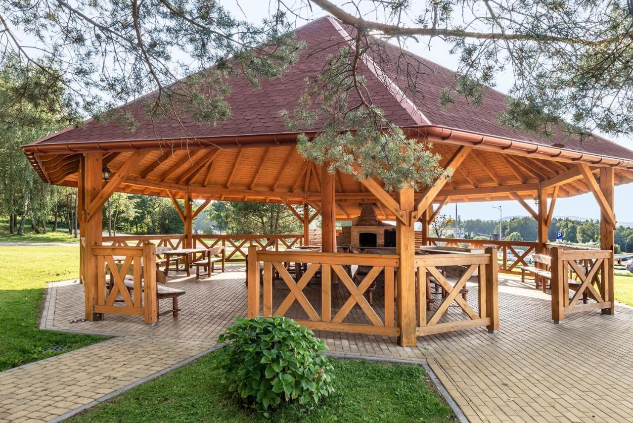 Hotel Stodolka Cminsk ภายนอก รูปภาพ