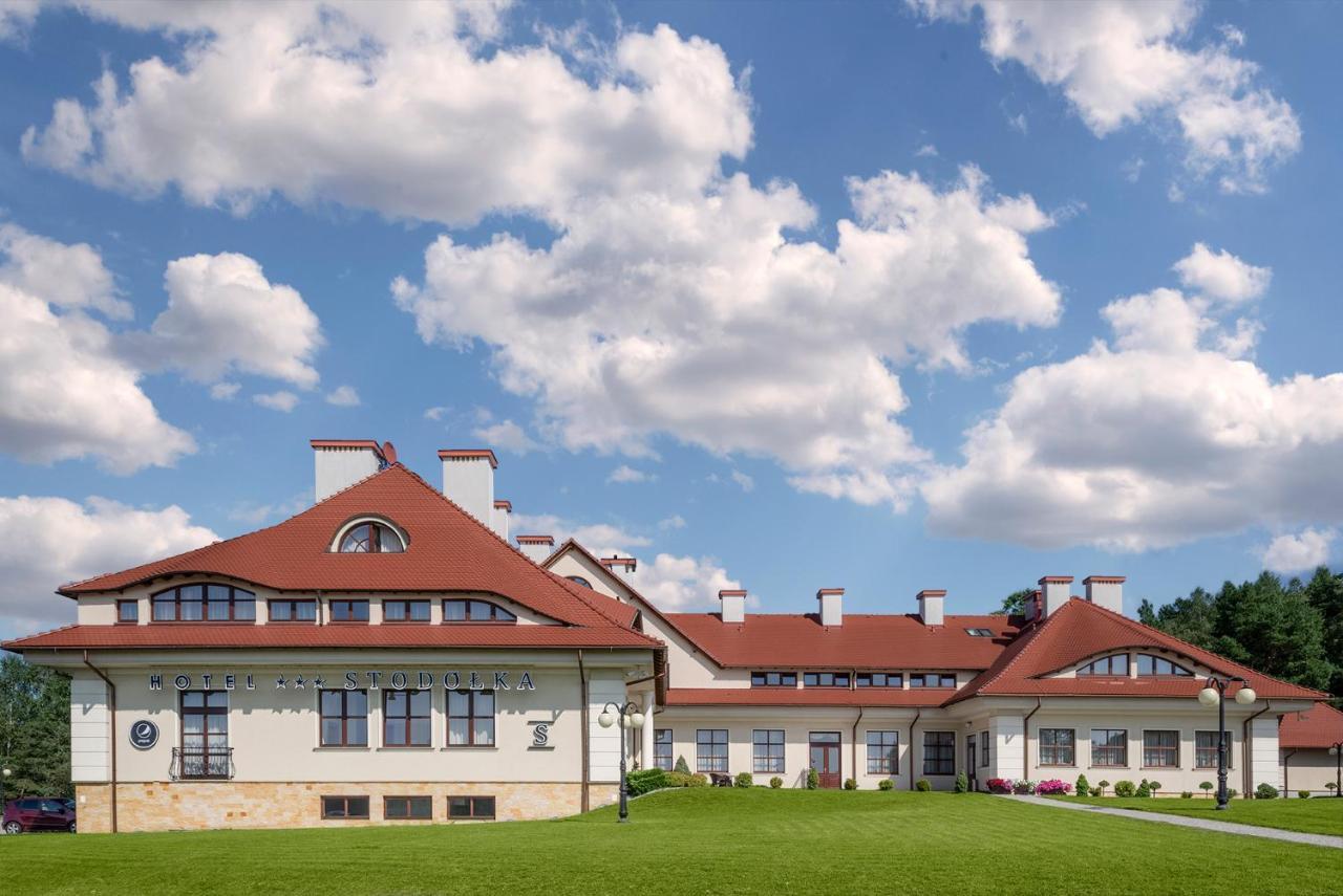 Hotel Stodolka Cminsk ภายนอก รูปภาพ